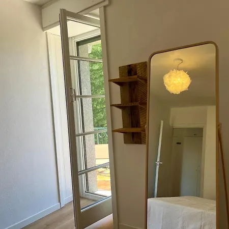 Elegante Con Servizi In Oasi Daire